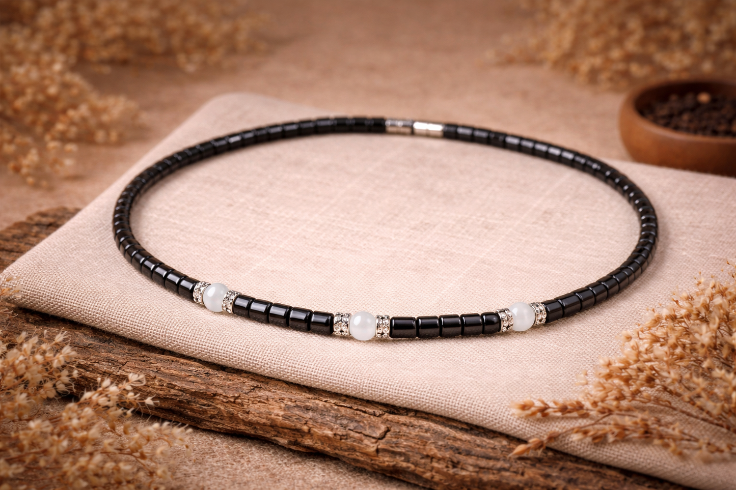 Bijou noir en hématite d’ancrage et d’équilibre